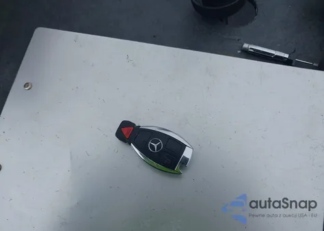 2012 Mercedes-Benz C 300 Luxury 4Matic/Sport 4Matic из США, поврежденный, VIN WDDGF8BB3CF909092